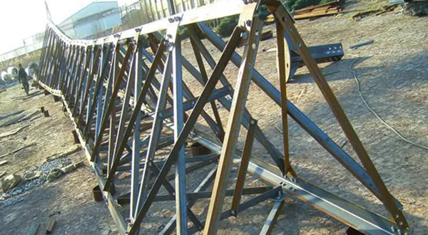 Proyectos de torres de transmisión de energía y telecomunicaciones