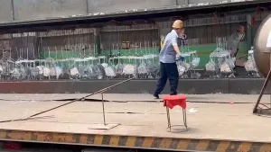 Galvanizado por inmersión en caliente de componentes de torres de acero