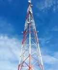 Torre de comunicación tubular de acero de 3 patas