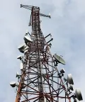 Torre de comunicación por microondas