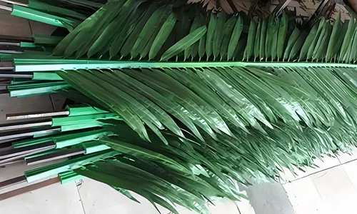 Torre de comunicaciones camuflada (Torre de palmera)