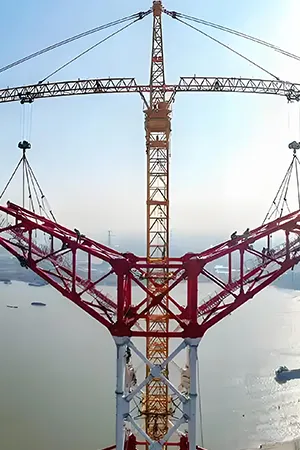 Torre de iluminación angular de acero de 4 patas